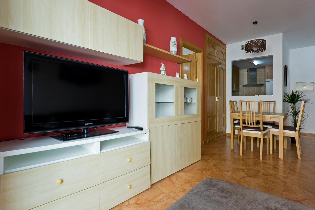 Relaxing Beach Apartment In Fuengirola Parking 외부 사진